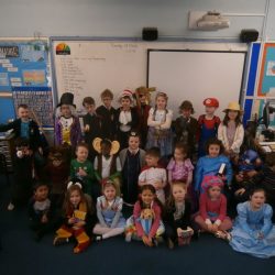 World Book Day in 2MG!